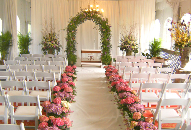 wedding ceremony flowers