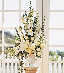 Stylish Wedding Floral Arrangement