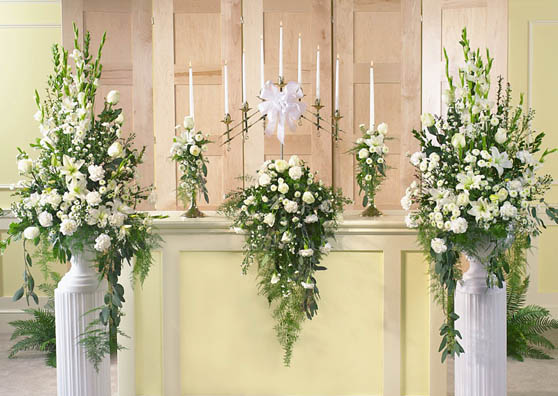 Wedding Flowers Alter Setting